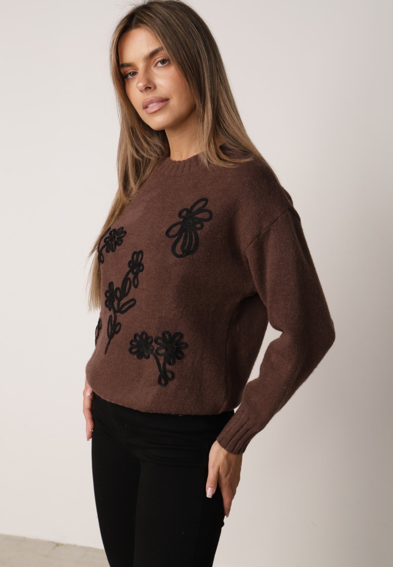Pulover din bumbac, lână și broderie cu flori Zalto Maro