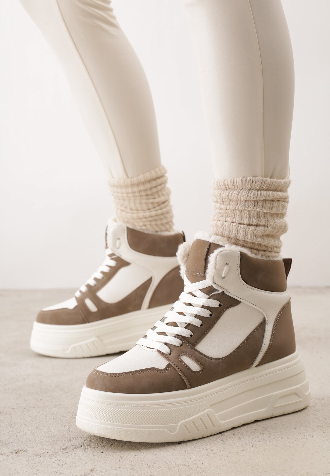 Ghete de zăpadă în stil sneakers pe talpă groasă Fiasha Bej