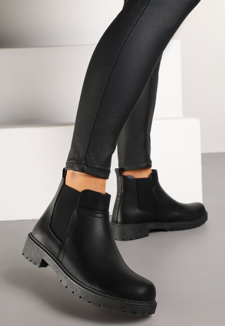 Botine Negre