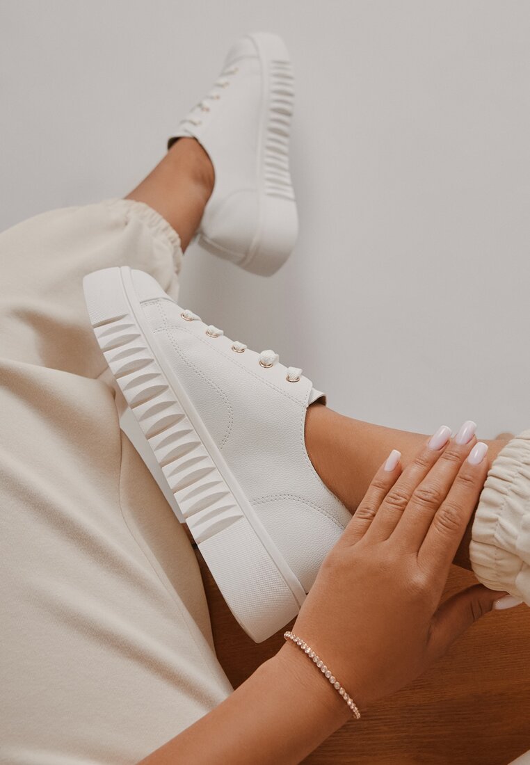 Adidași Albi cu șireturi Vices cu talpă plată Firori