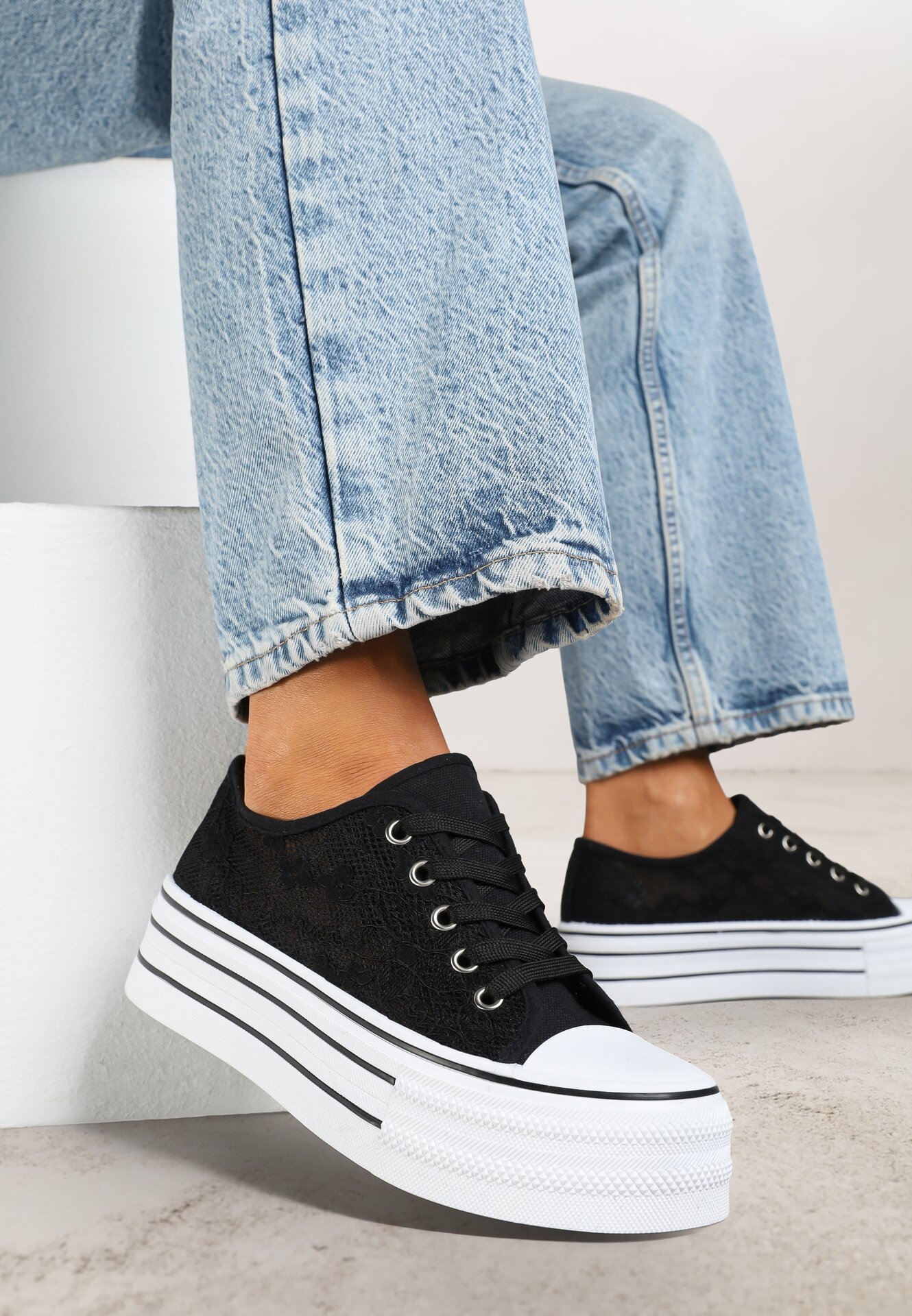 Tenisi Negri Vices pe Platformă Joși cu Dantelă Telaniris