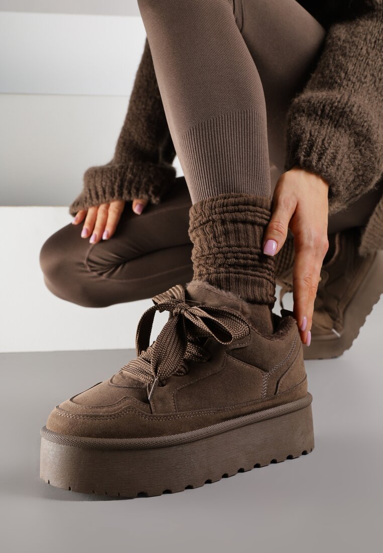 Adidași Maro Vices în stil de cizme de zăpadă cu platformă și cu blană decorativă Nalirea