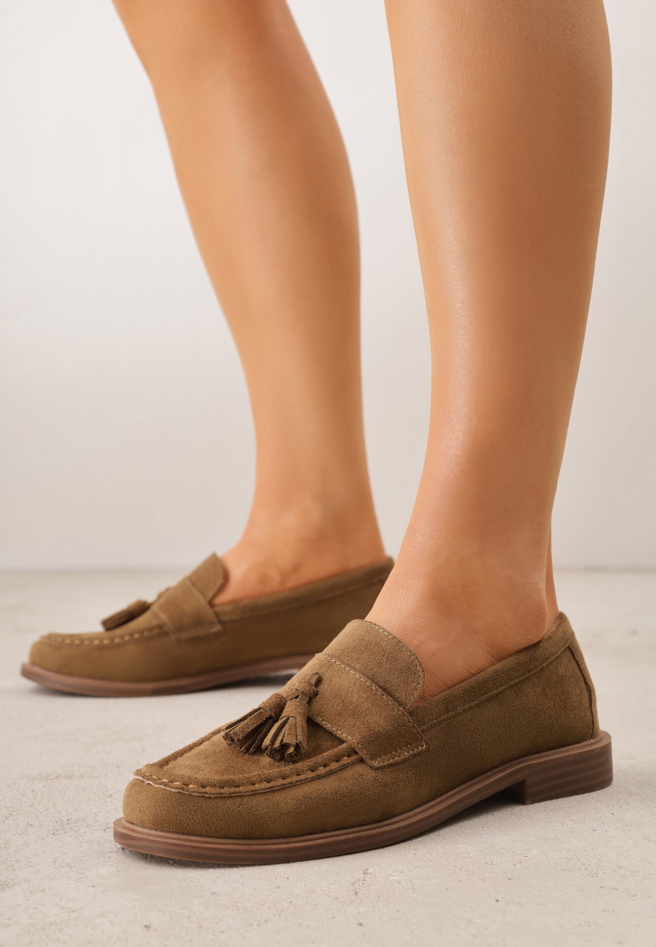 Mocasini Bej închis VICES cu Branț din piele și ciucuri Leuconisse