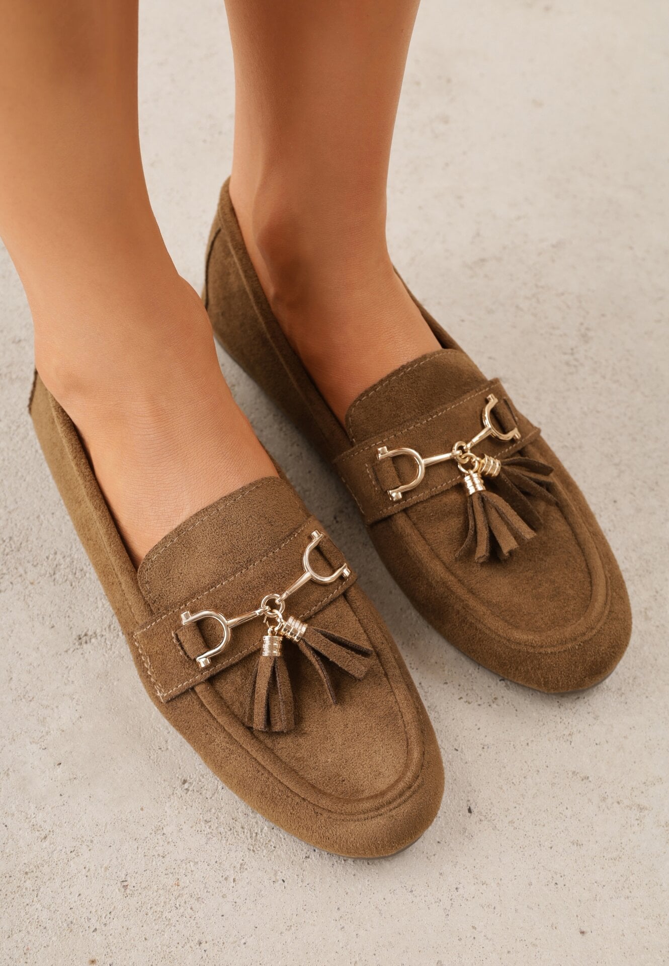 Mocasini Bej închis VICES cu Ciucuri Moderni din Imitație de Piele întoarsă cu Branț din Piele naturală Calirea