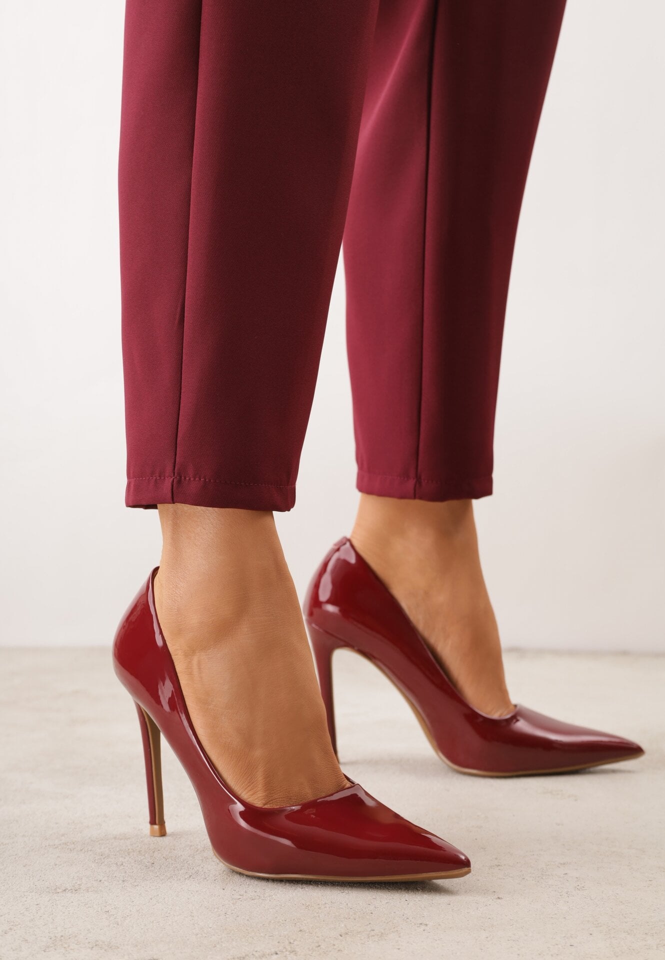 Pantofi stiletto Bordo