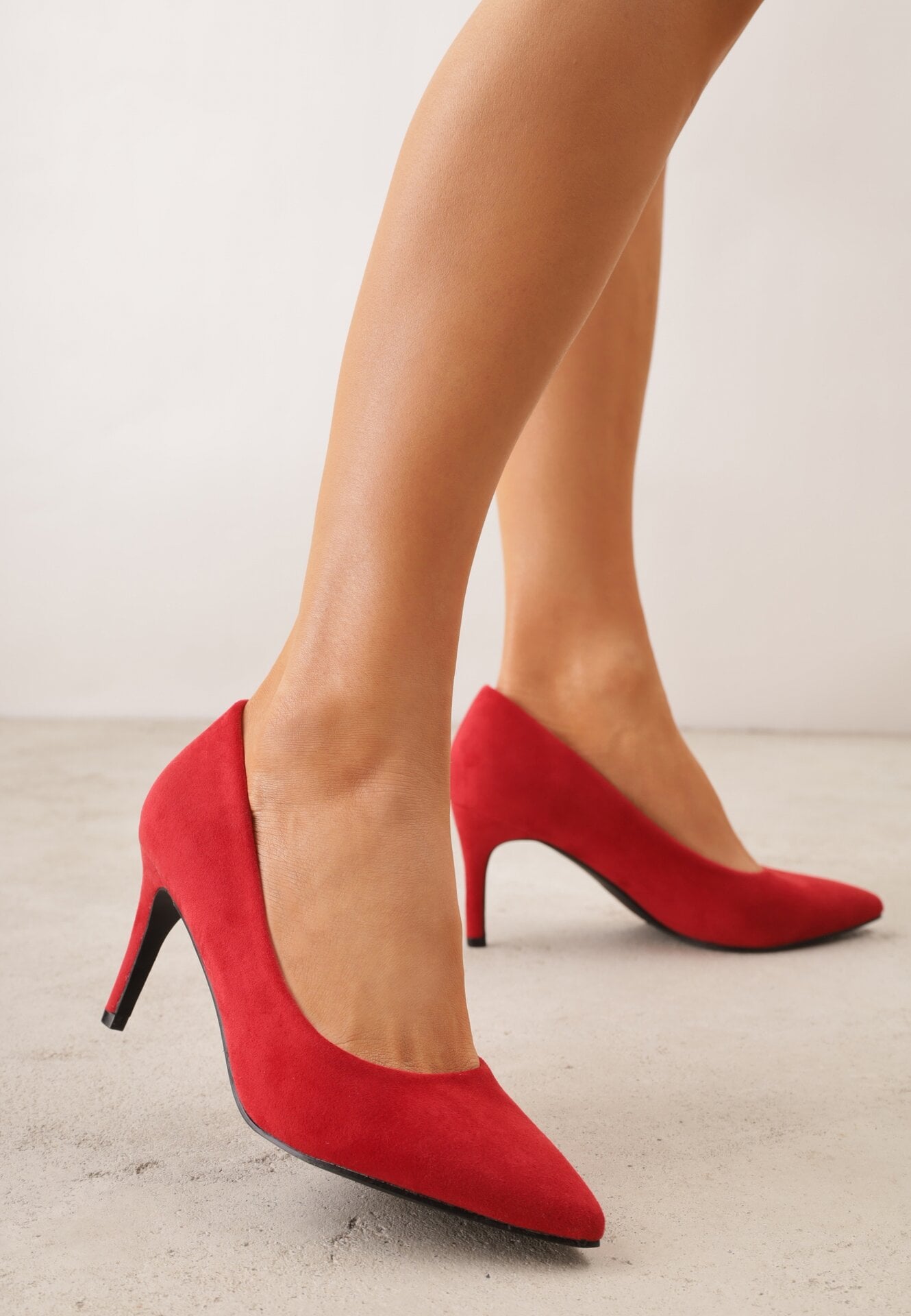 Pompe Roșii VICES cu toc stiletto cu branț din piele Urillienne