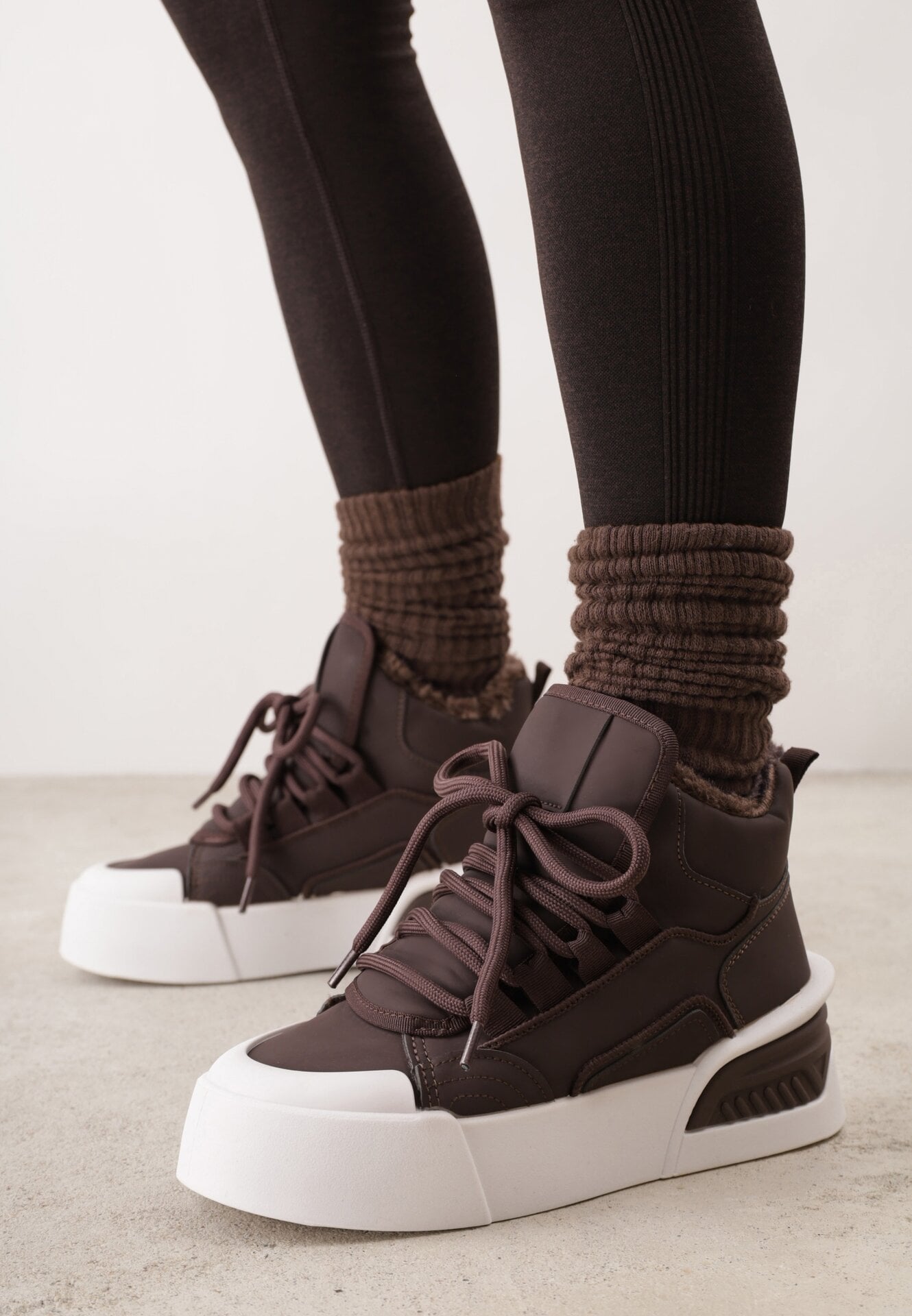 Sneakers de iarnă VICES peste gleznă pe talpă groasă Amslea Maro